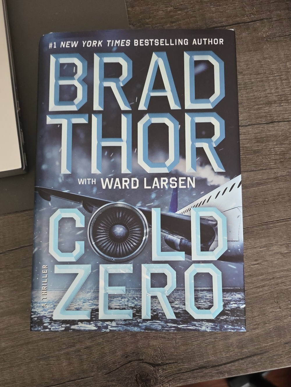 Cold Zero by Brad Thor with Ward Larsen